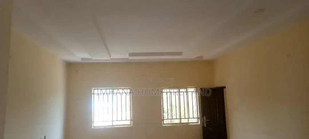 3bdrm Block of Flats in Area 2 for sale