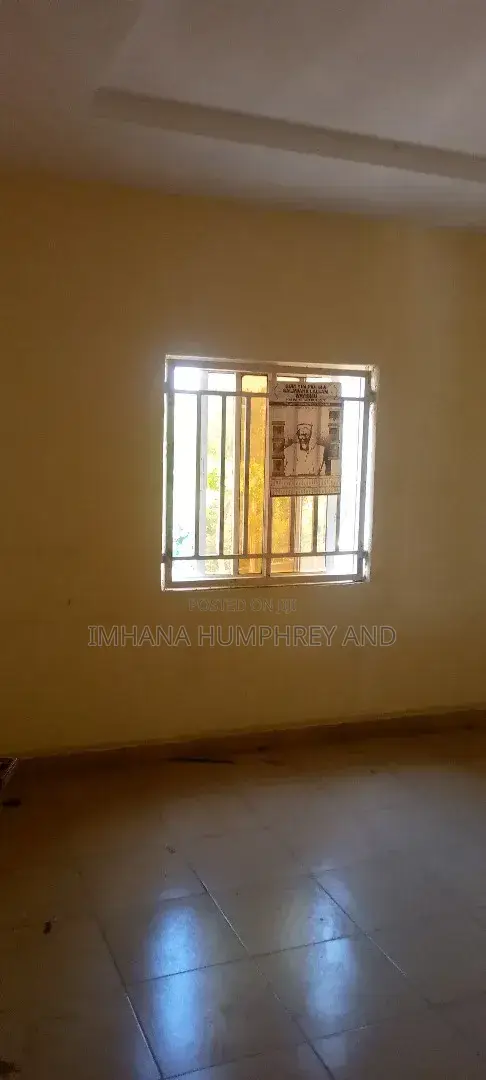 3bdrm Block of Flats in Area 2 for sale