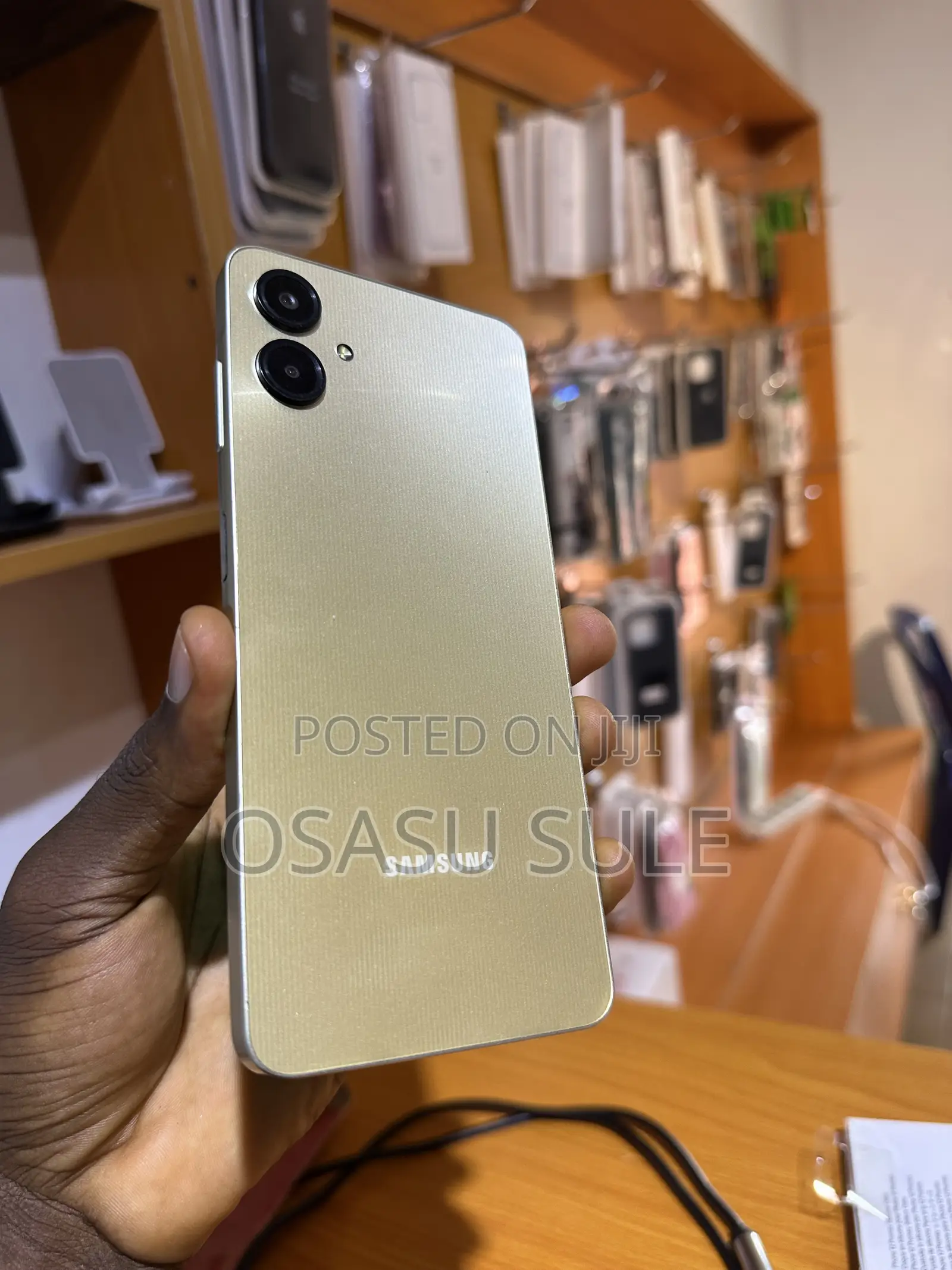Samsung Galaxy A06 64 GB Gold