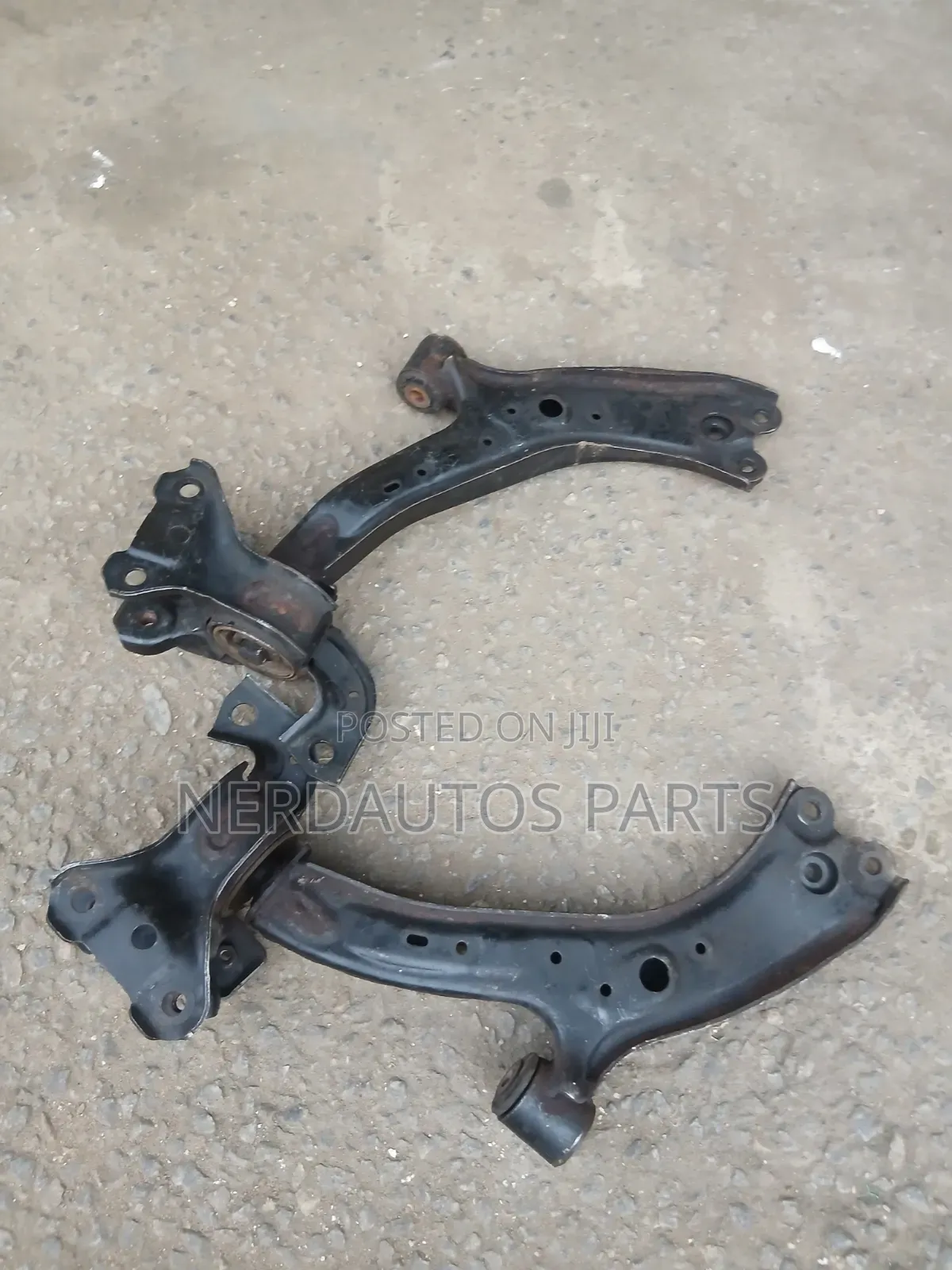 Lower Arm Honda CRV 2007-2013