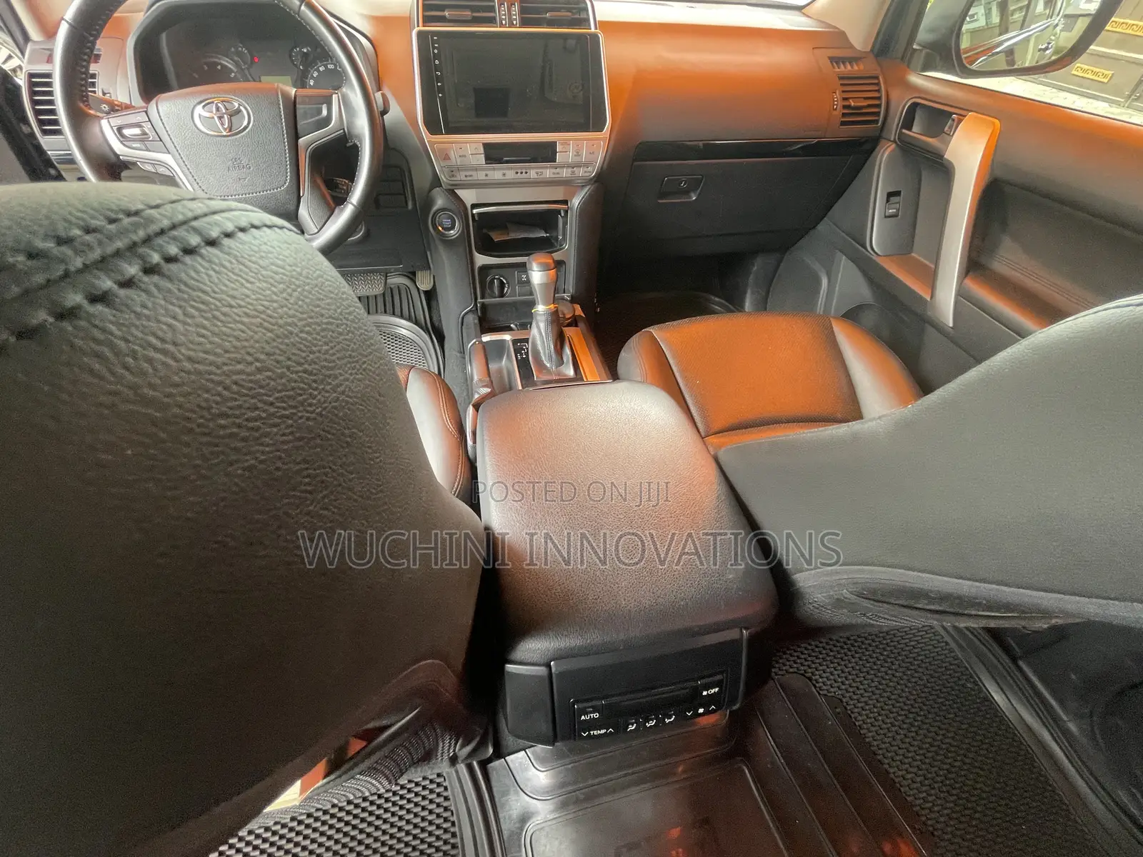Toyota Land Cruiser Prado 2022 Black