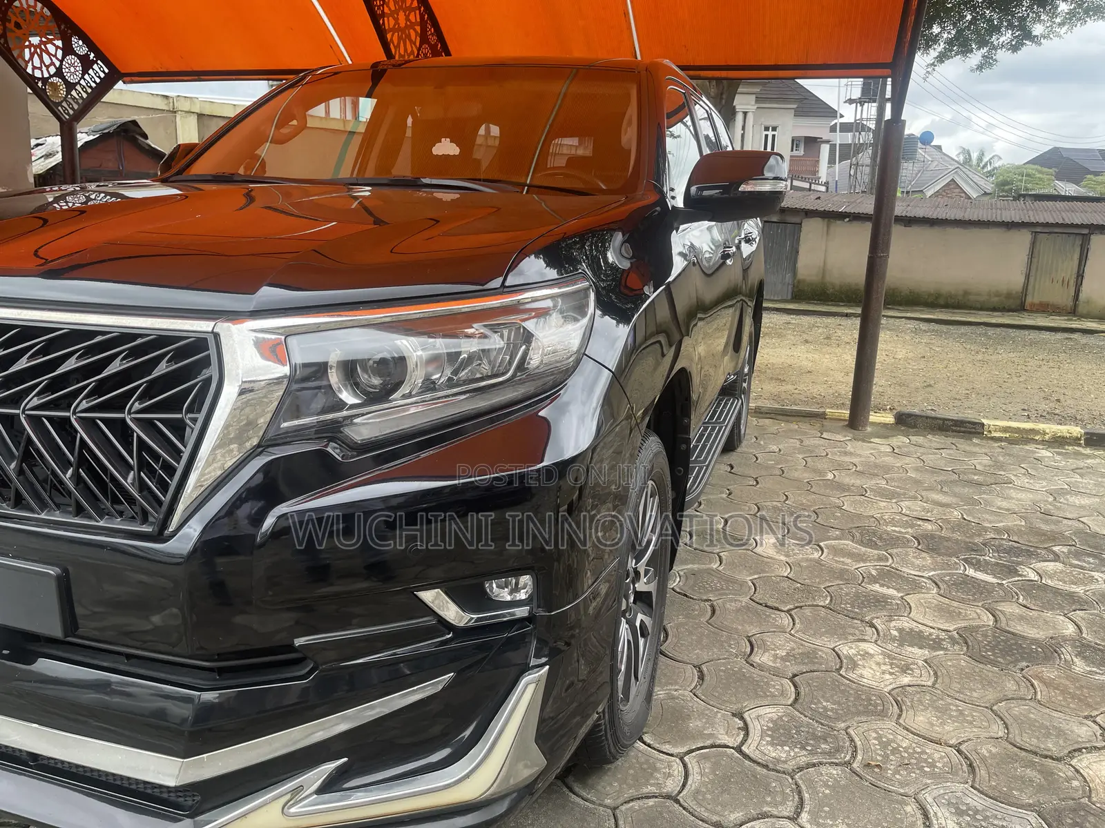 Toyota Land Cruiser Prado 2022 Black