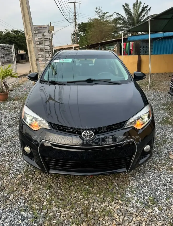 Toyota Corolla S Plus 4dr Sedan (1.8L 4cyl 6M) 2014 Black