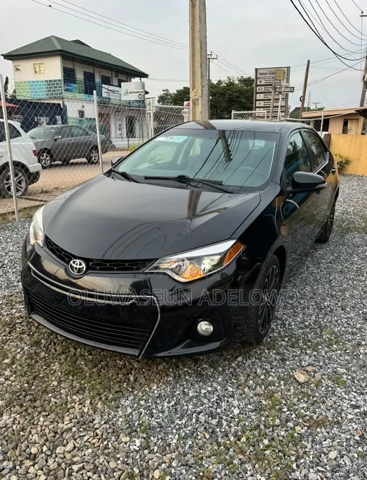 Toyota Corolla S Plus 4dr Sedan (1.8L 4cyl 6M) 2014 Black