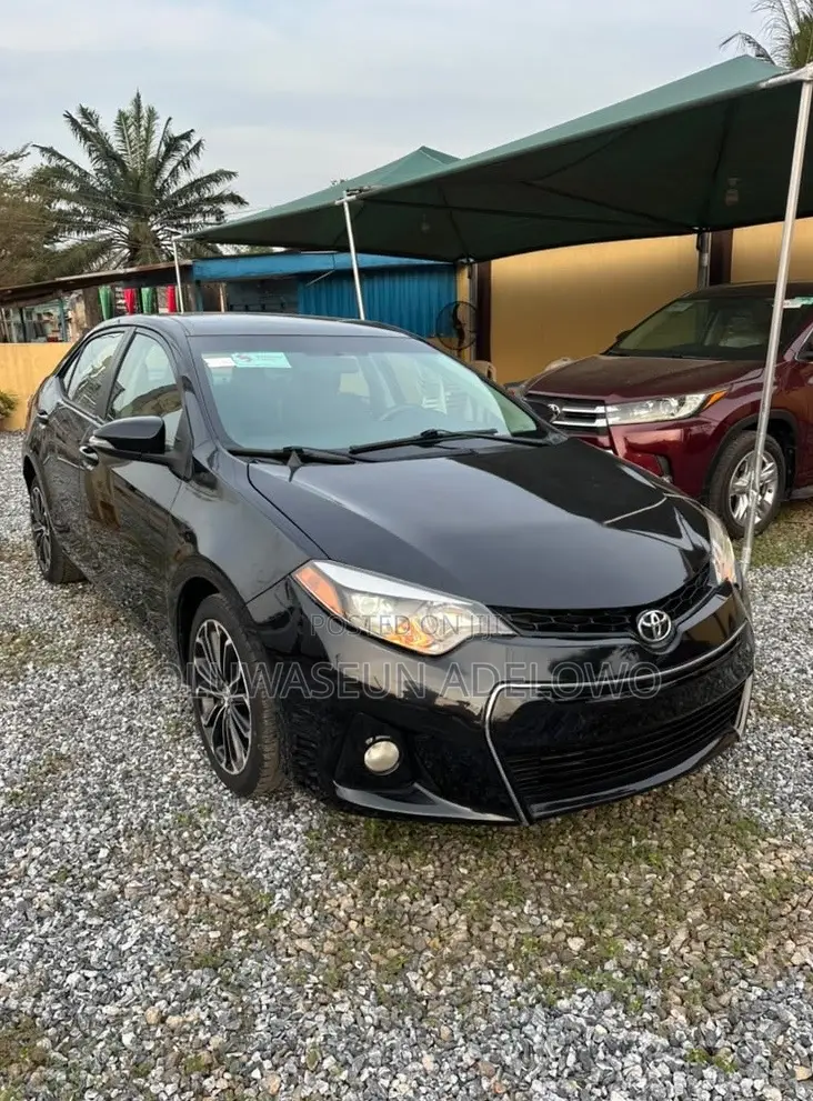 Toyota Corolla S Plus 4dr Sedan (1.8L 4cyl 6M) 2014 Black