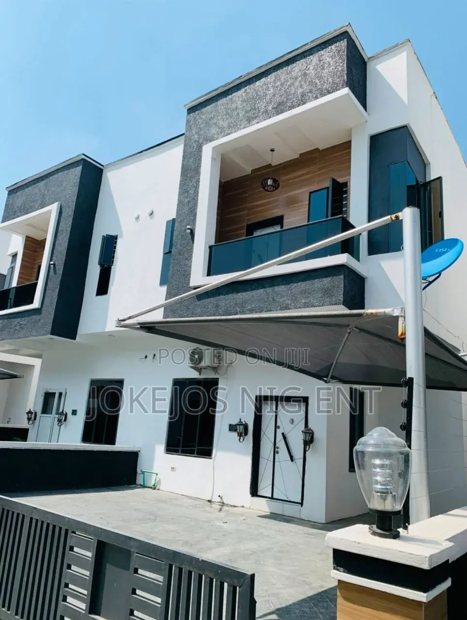 Furnished 4bdrm Duplex in Orchid Road, Lafiaji for rent