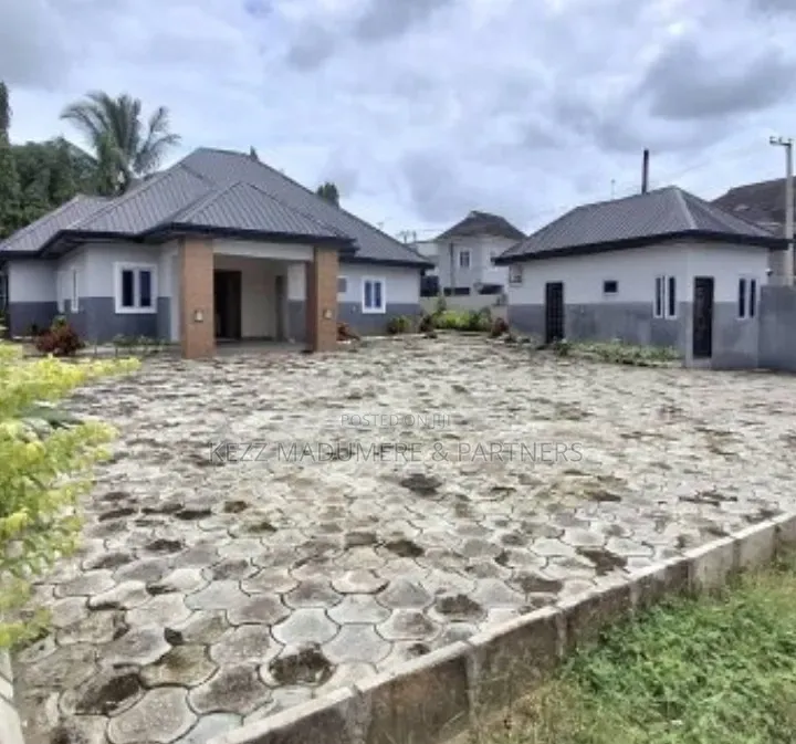 3bdrm Bungalow in New Gra Port, Diobu Mile 2 for rent