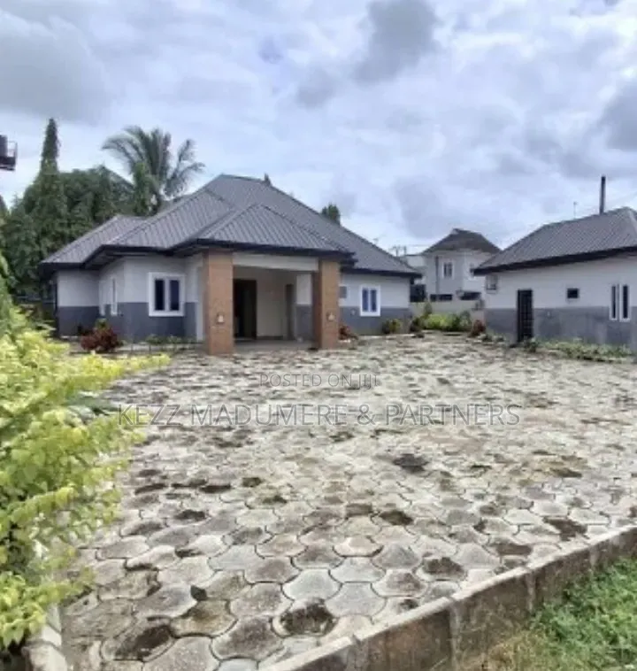 3bdrm Bungalow in New Gra Port, Diobu Mile 2 for rent
