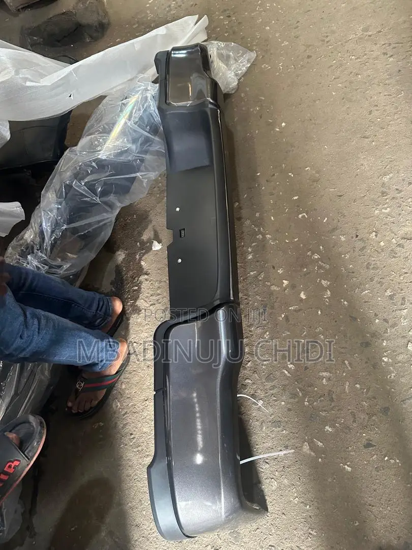 Complete Back Bumper Hilux 2020