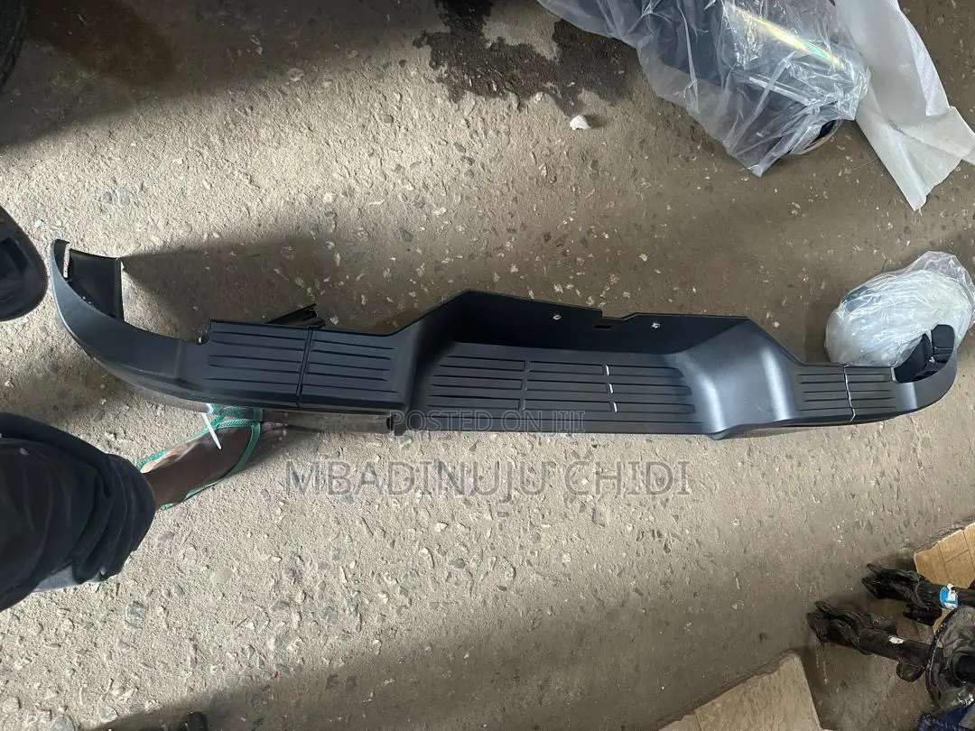Complete Back Bumper Hilux 2020