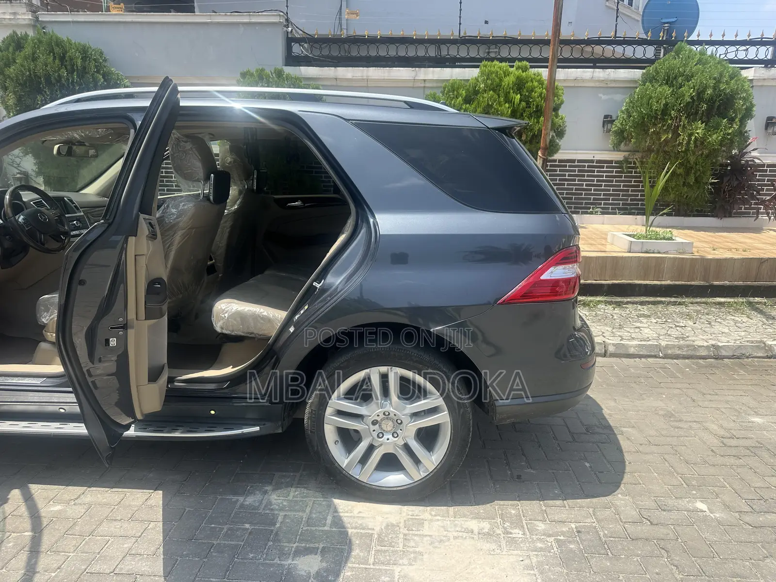 Mercedes-Benz M Class ML350 4dr SUV (3.5L 6cyl 7A) 2015 Gray