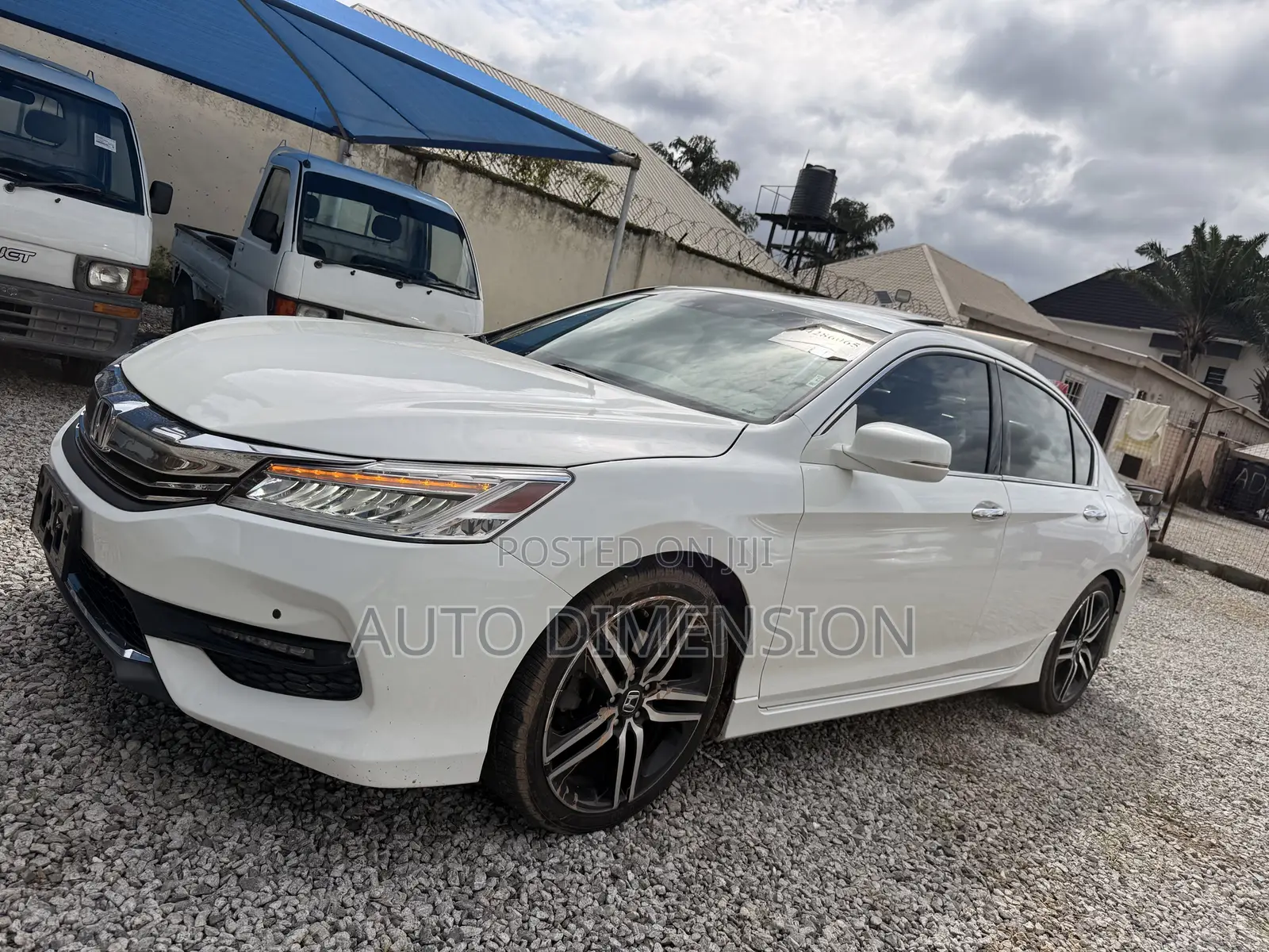 Honda Accord EX 4dr Sedan FWD (2.4L 4cyl 2A) 2017 White