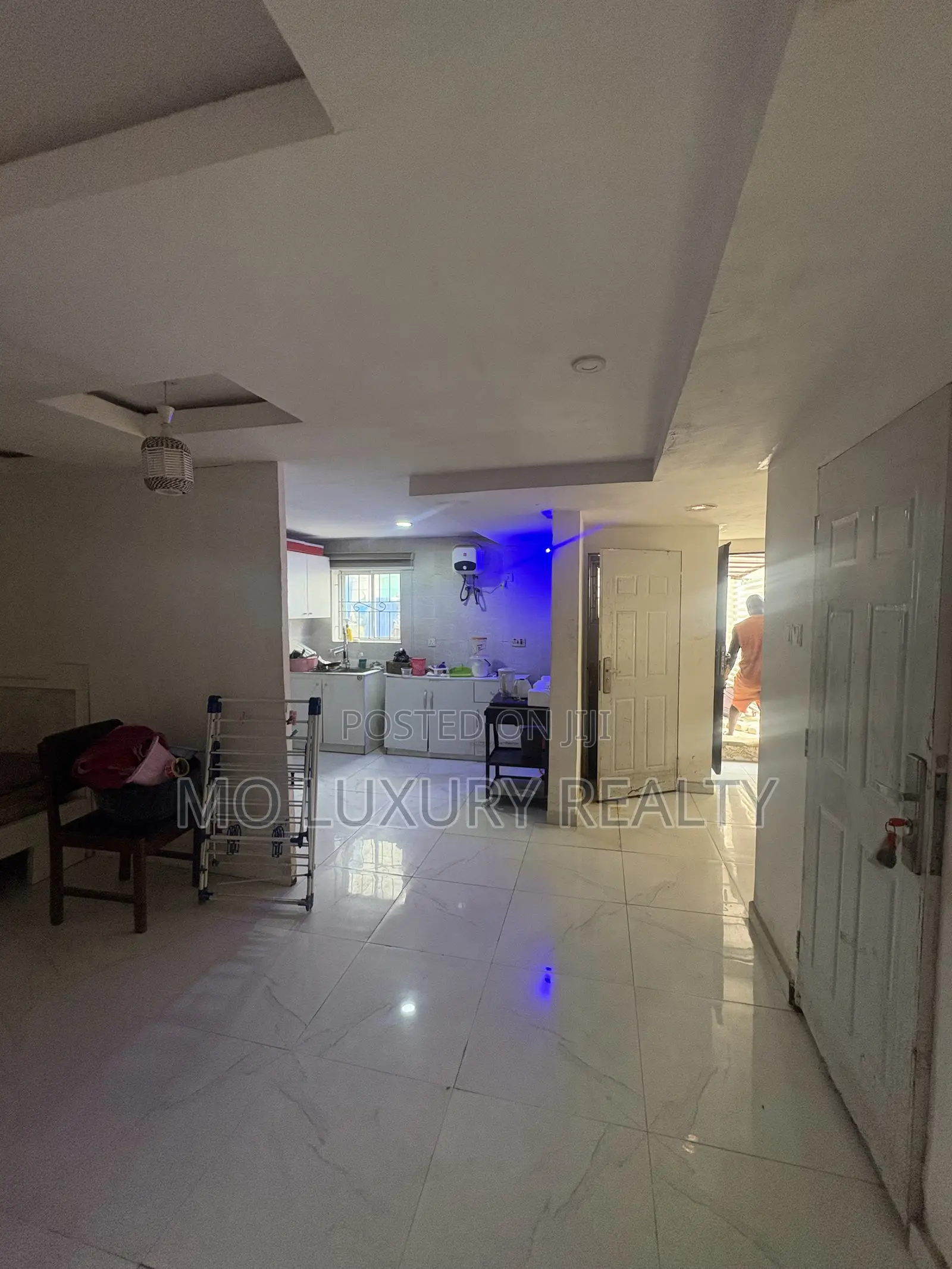 Studio Apartment in Ikate for rent
