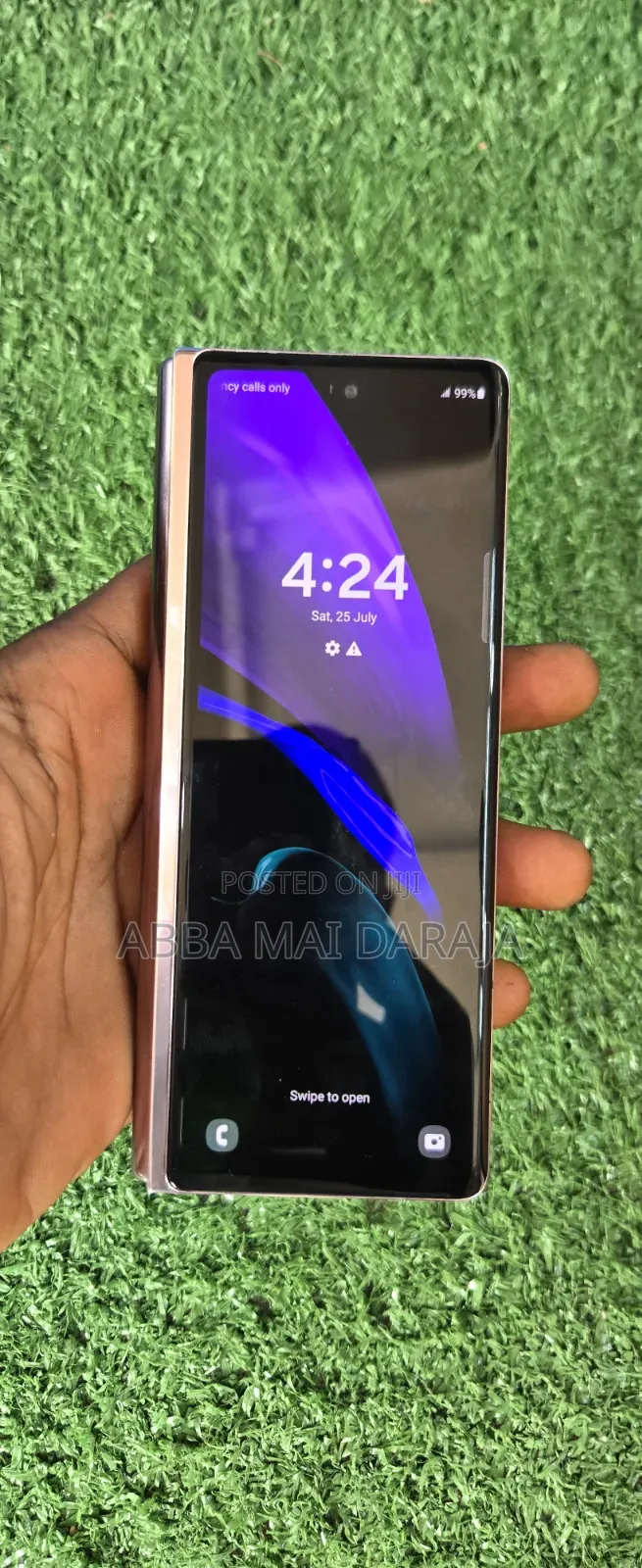 New Samsung Galaxy Z Fold2 5G 256 GB Purple