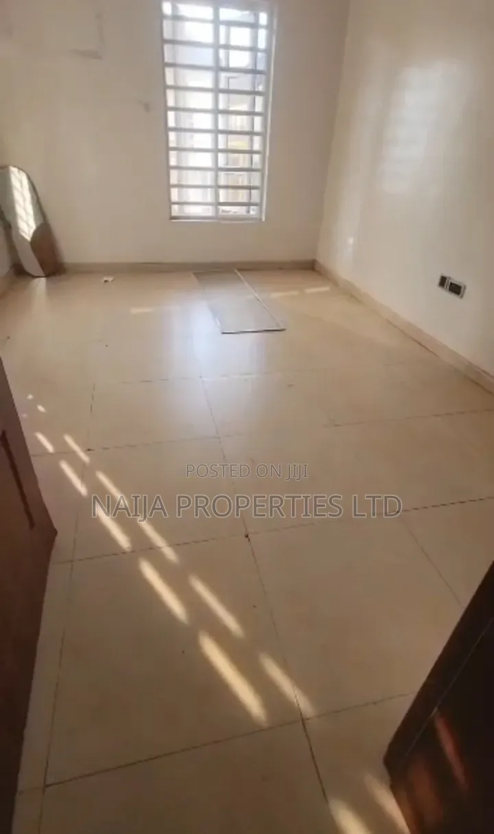 1bdrm Shared Apartment in Ologolo for rent