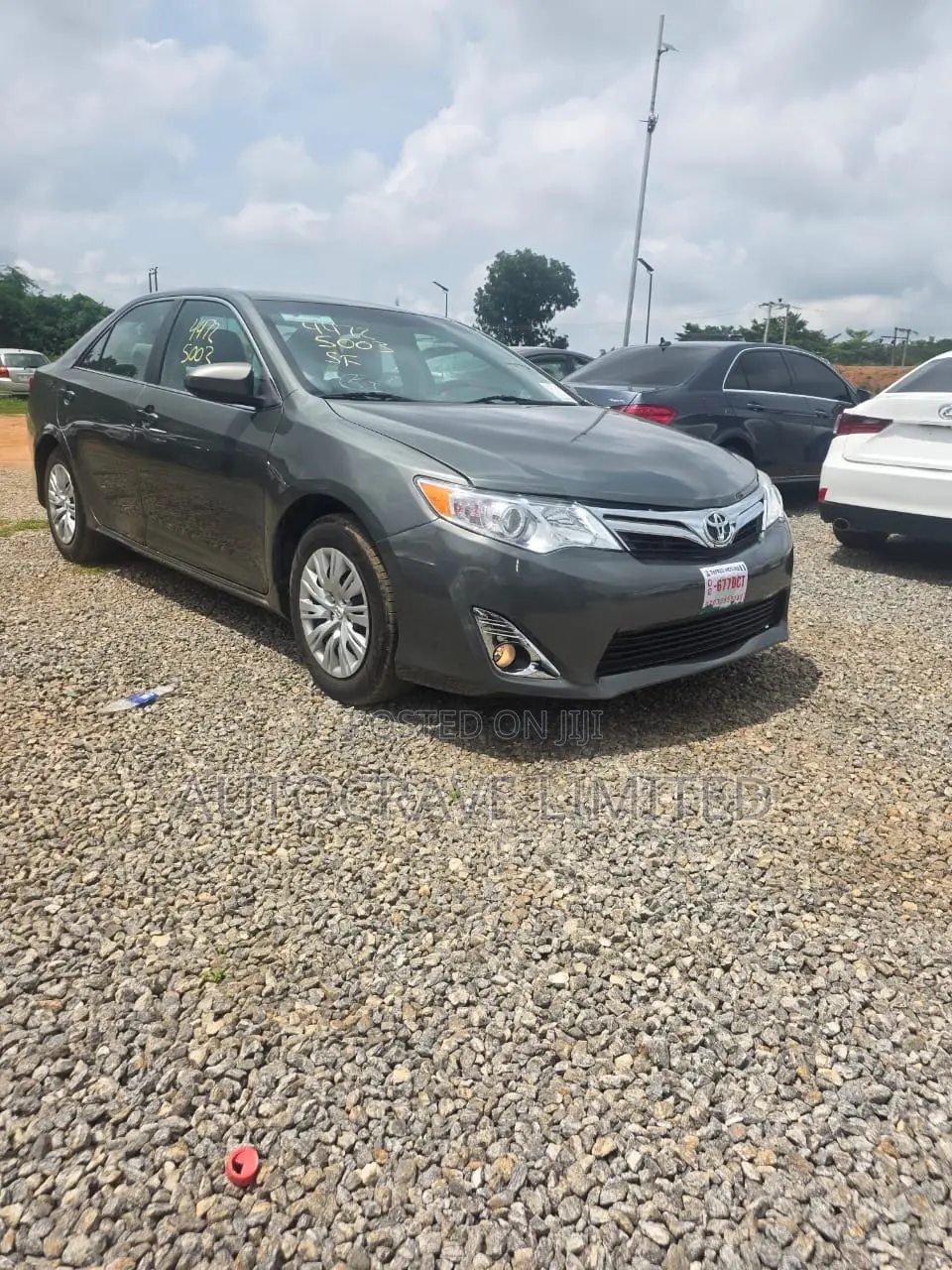 Toyota Camry LE 4dr Sedan (2.5L 4cyl 6A) 2012 Silver