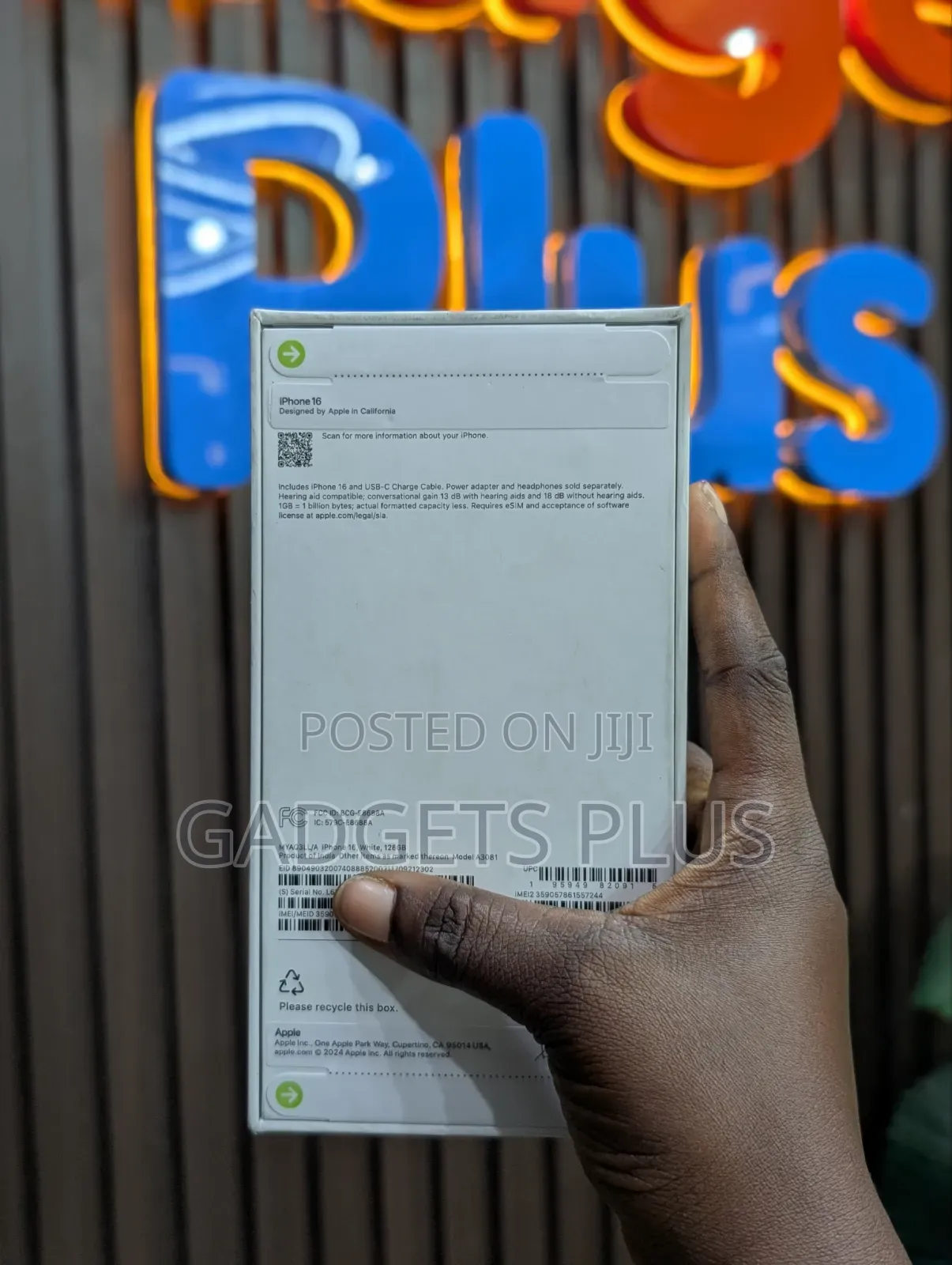 New Apple iPhone 16 128 GB White