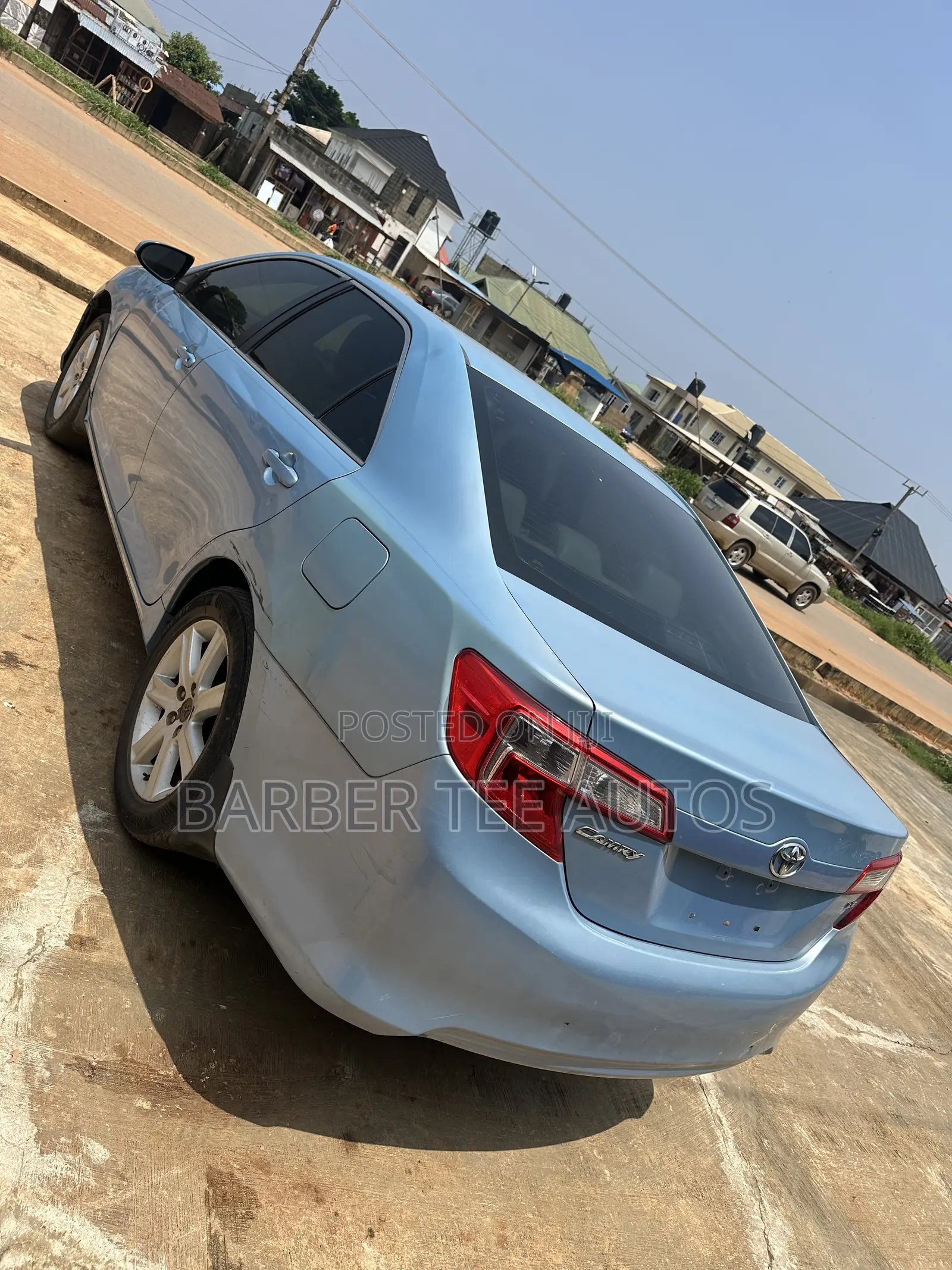 Toyota Camry LE 4dr Sedan (2.5L 4cyl 6A) 2012 Blue
