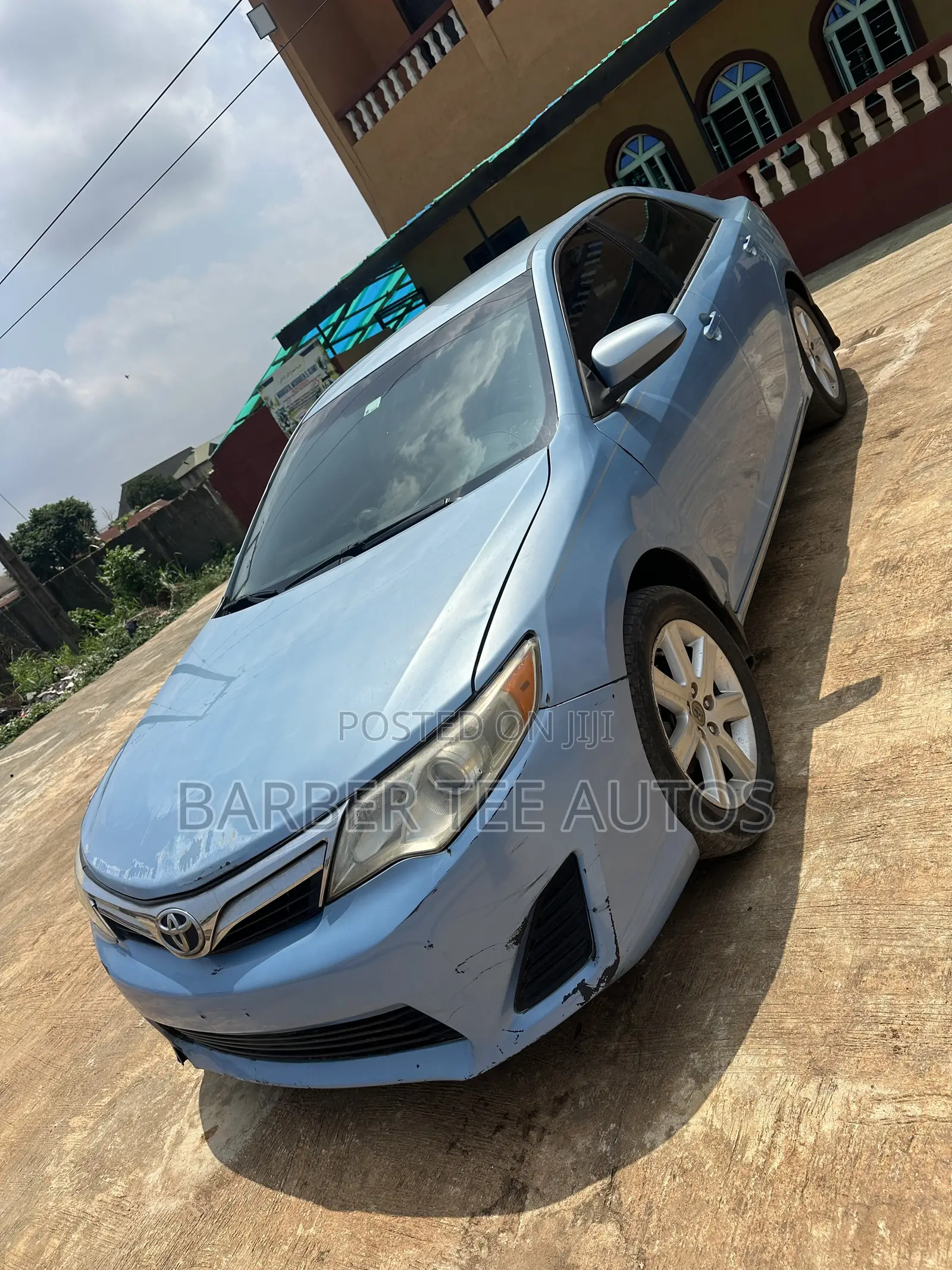 Toyota Camry LE 4dr Sedan (2.5L 4cyl 6A) 2012 Blue