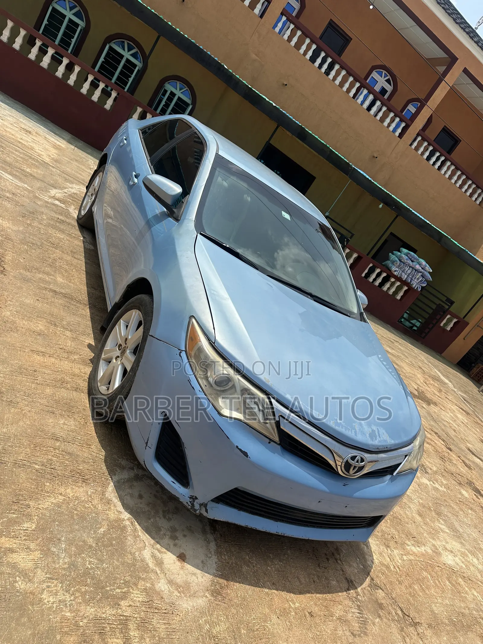 Toyota Camry LE 4dr Sedan (2.5L 4cyl 6A) 2012 Blue