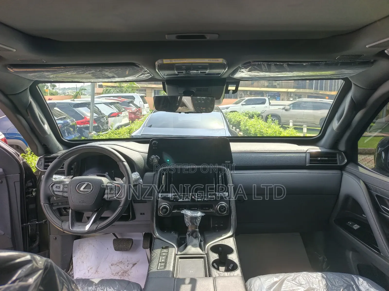 New Lexus LX 600 2025 Green