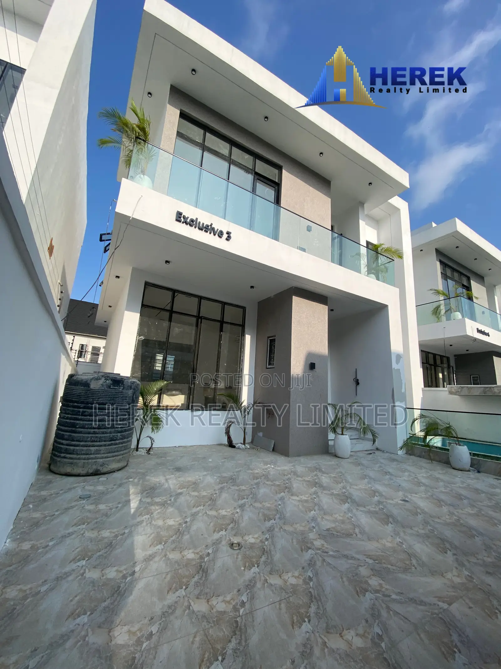 4bdrm Duplex in Addo Ajah for sale