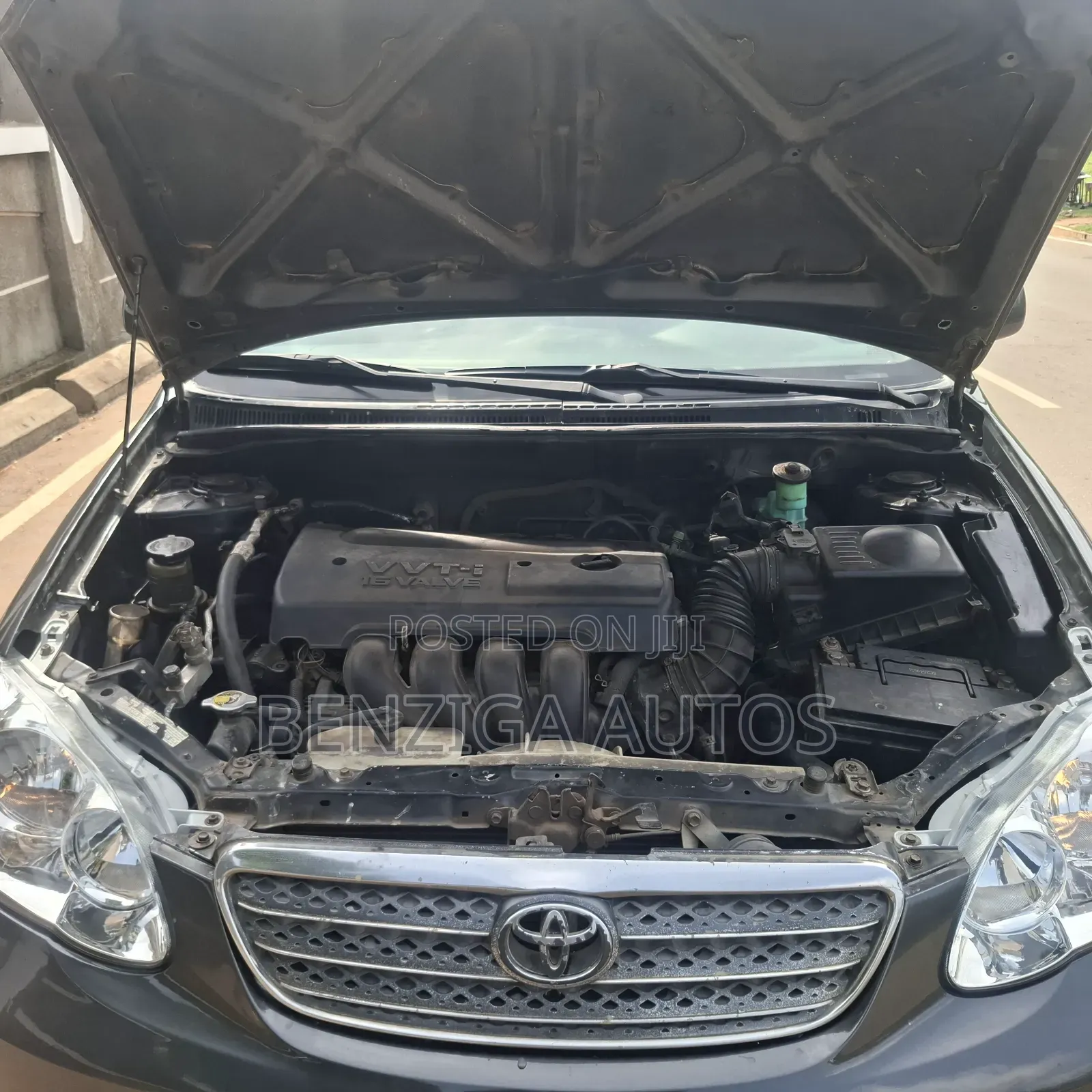 Toyota Corolla 2005 Gray