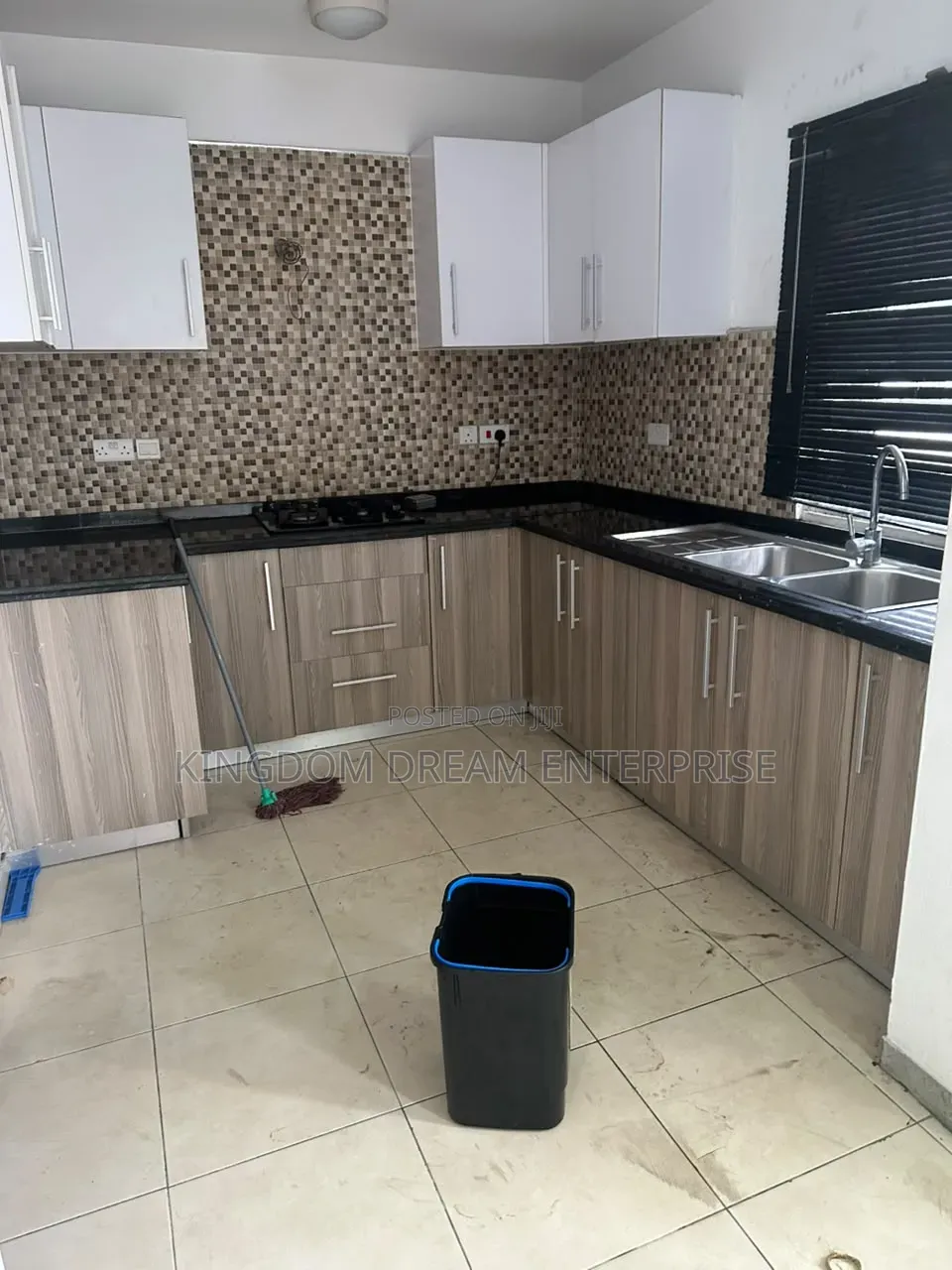 2bdrm Apartment in Osapa London Lekki for rent