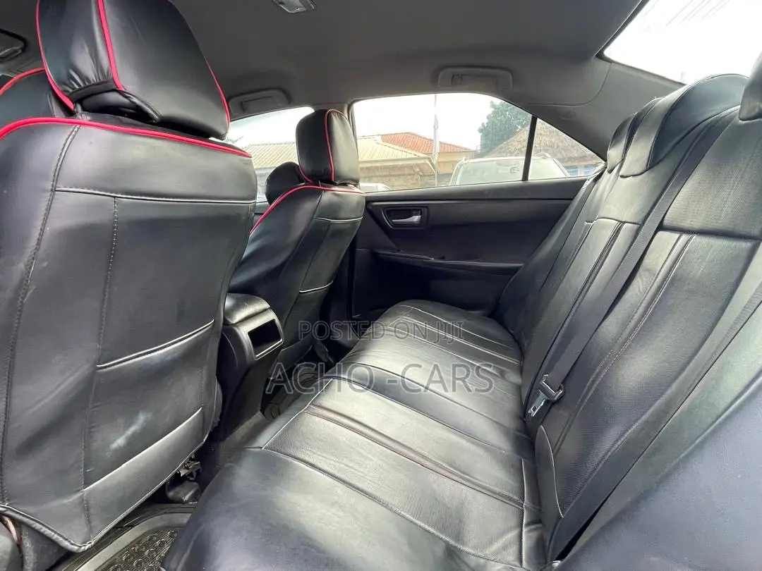 Toyota Camry 2016 Black