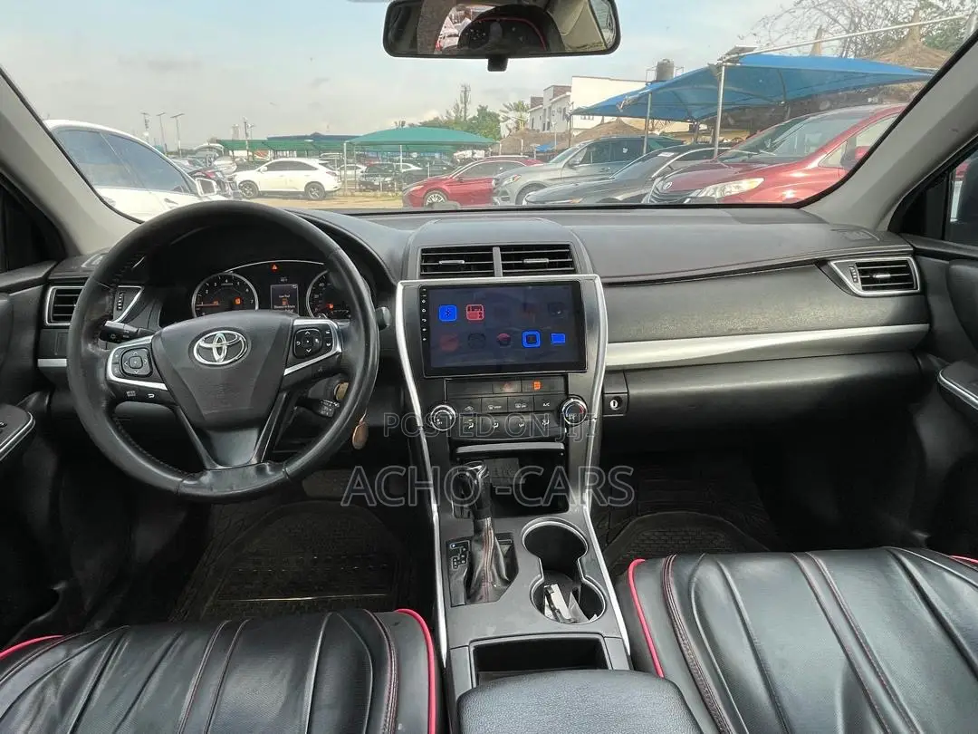 Toyota Camry 2016 Black