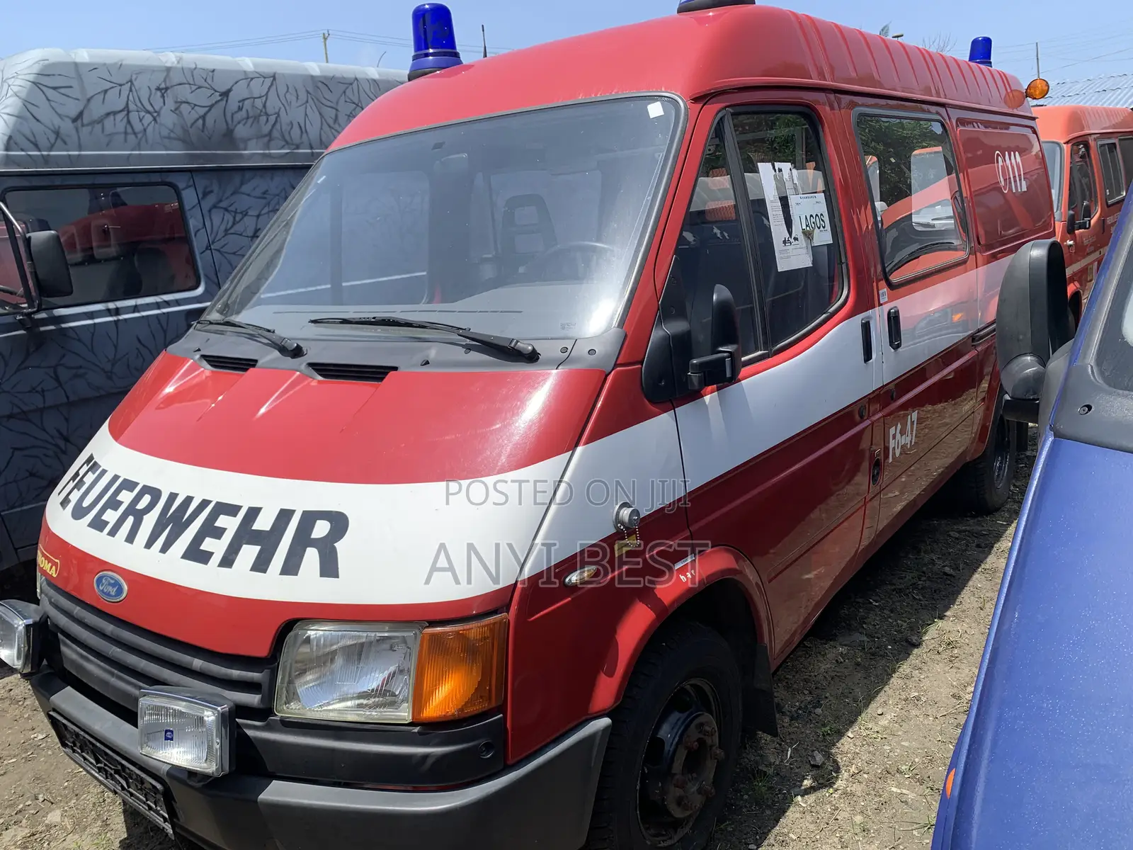 Ford F650 2002 Red