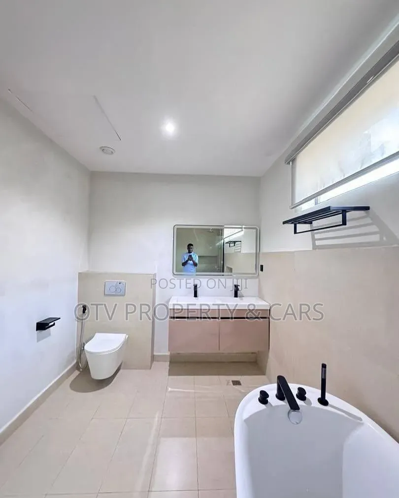 4bdrm Duplex in Lekki Phase 1 for sale