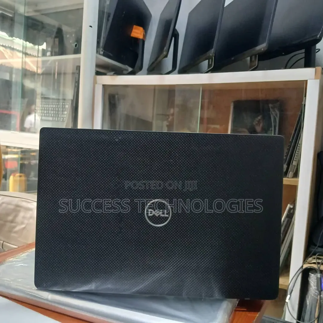 Laptop Dell Latitude 7400 8GB Intel Core i7 SSD 256GB