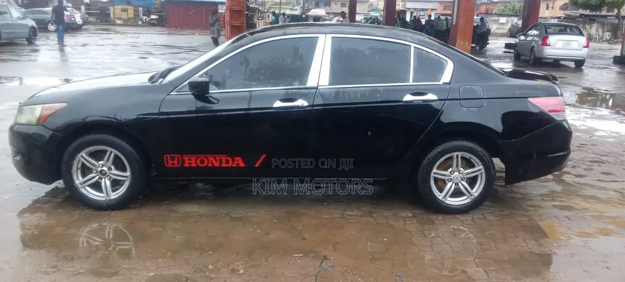 Honda Accord 2010 Black