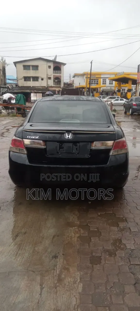 Honda Accord 2010 Black