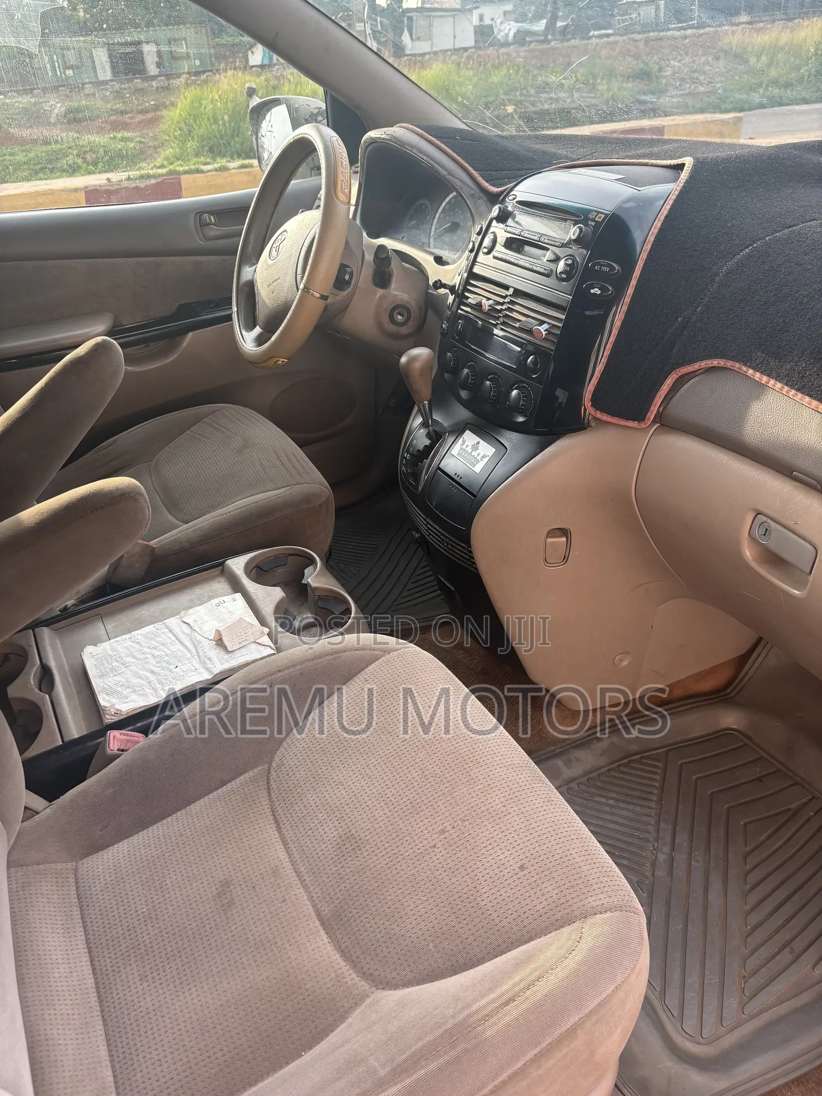 Toyota Sienna LE AWD 2005 Gold