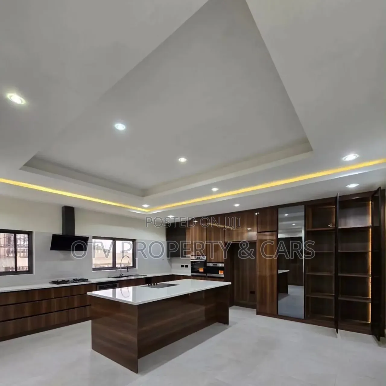 5bdrm Penthouse in Old Ikoyi for sale