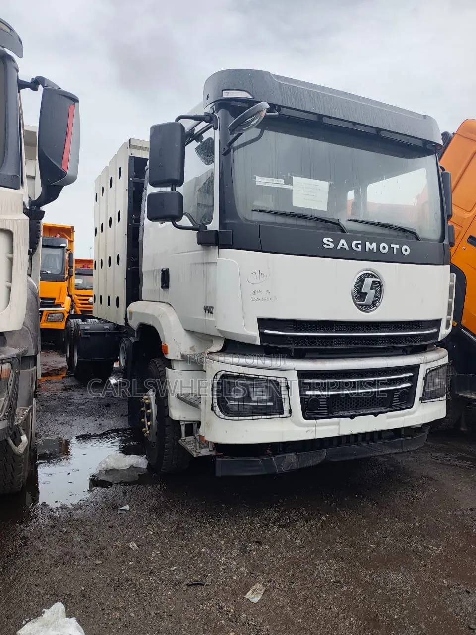 Brand New Sagmoto CNG 16 Cylinder Truck.