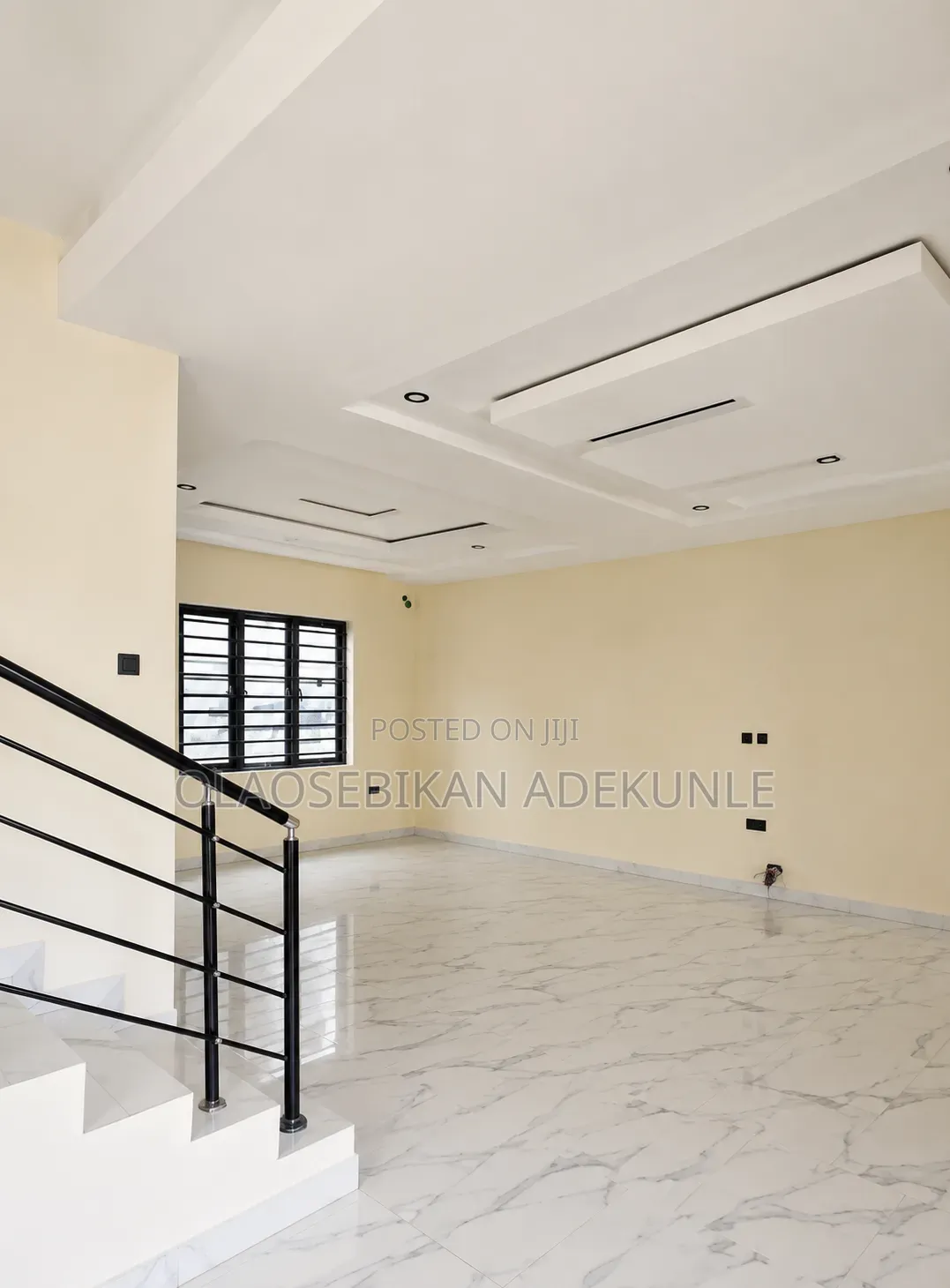 3bdrm Duplex in Harris Drive, Vgc for rent