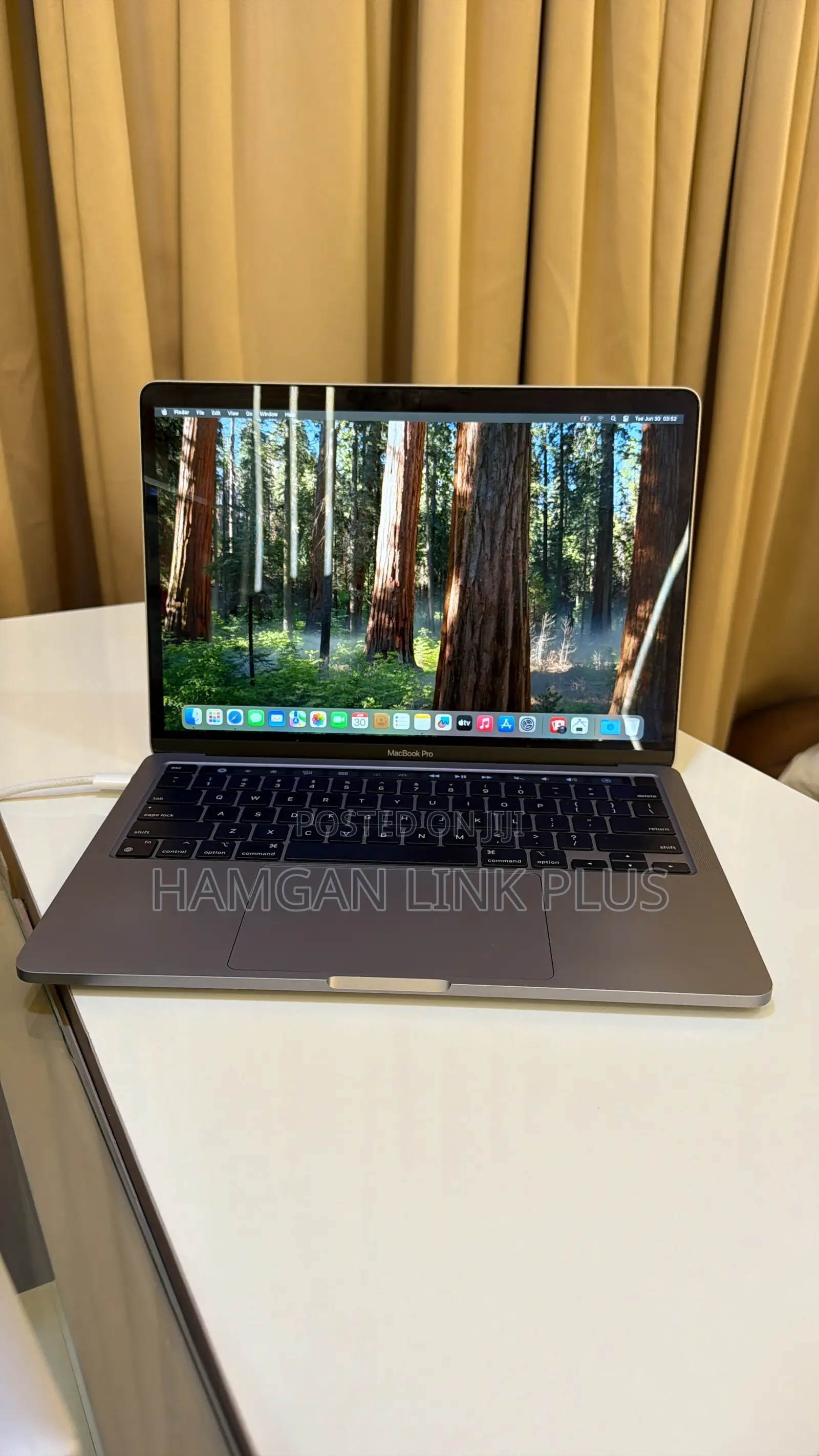 Laptop Apple MacBook Pro 2020 M1 16GB Apple M1 SSD 512GB