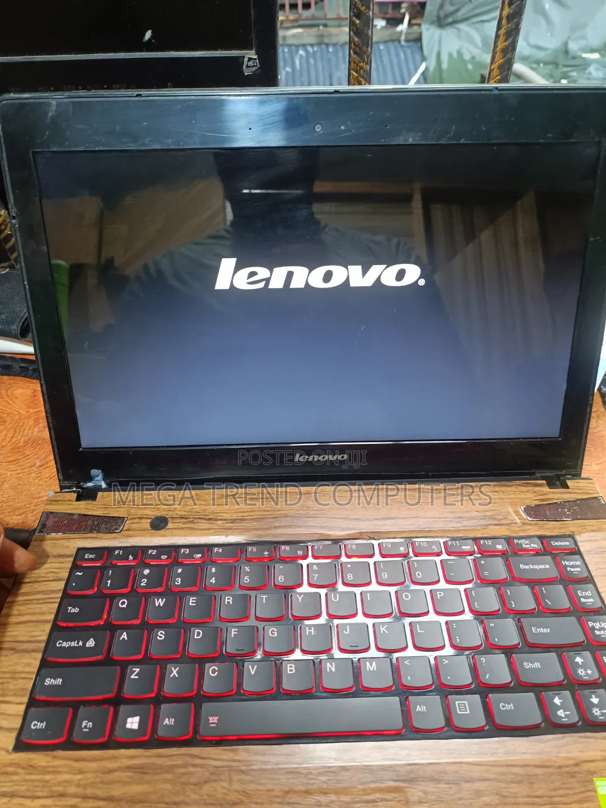 Laptop Lenovo IdeaPad Y410p 8GB Intel Core i7 HDD 750GB
