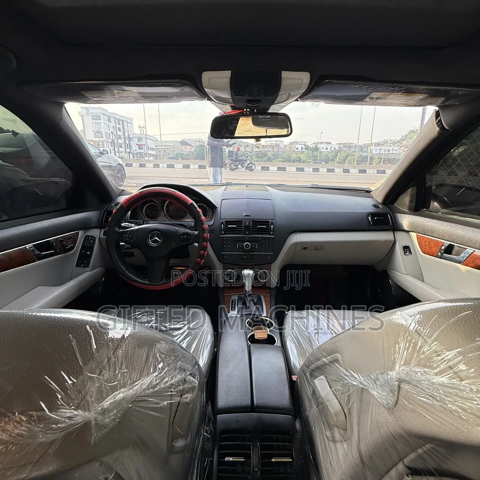 Mercedes-Benz C300 2009 Gray