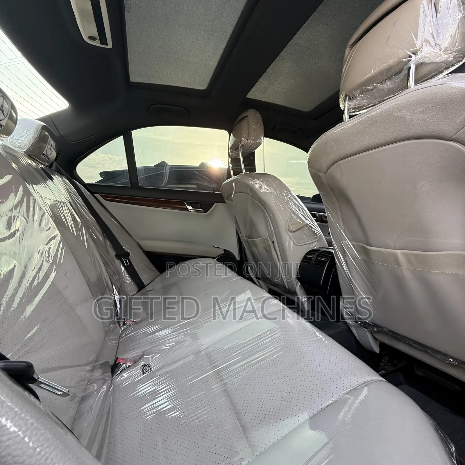 Mercedes-Benz C300 2009 Gray