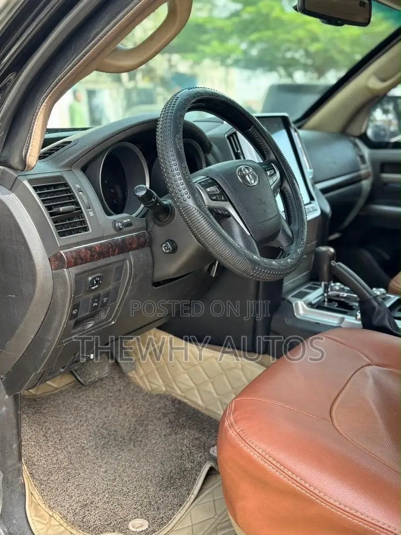 Toyota Land Cruiser 5.7 V8 VX-S 2008 Black