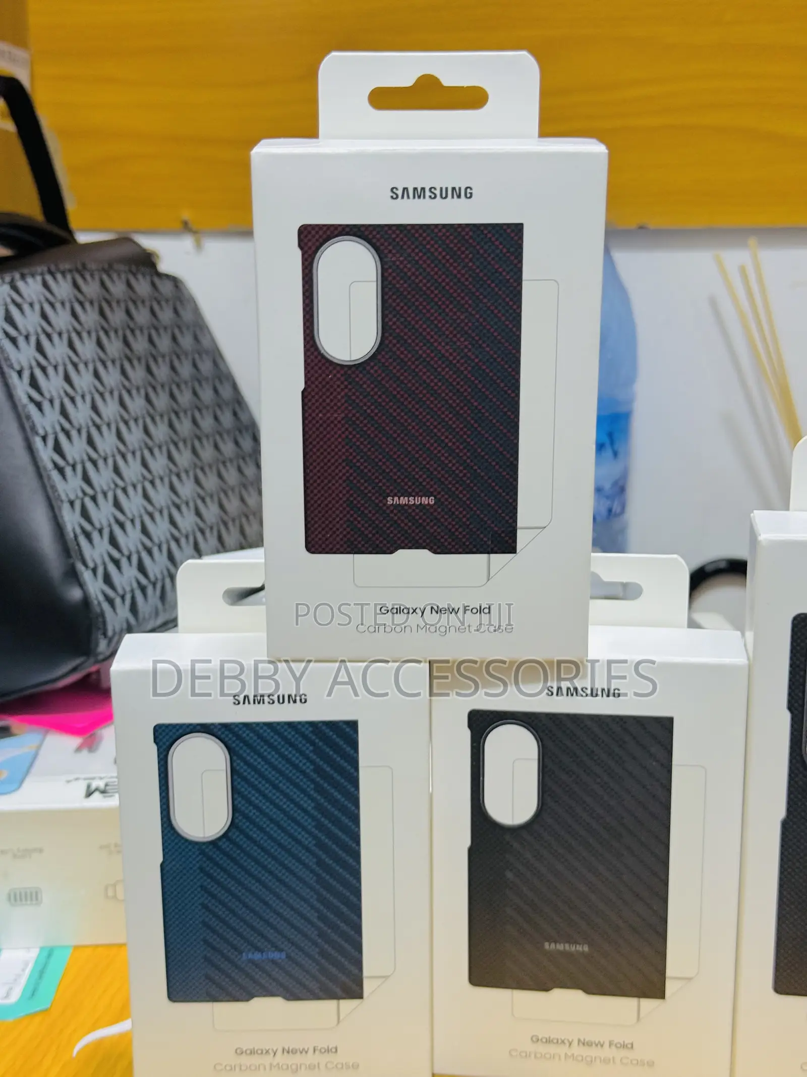 Samsung Galaxy Z Fold 8 Wide Case I Ultra Thin | MagSafe Carbon Fiber