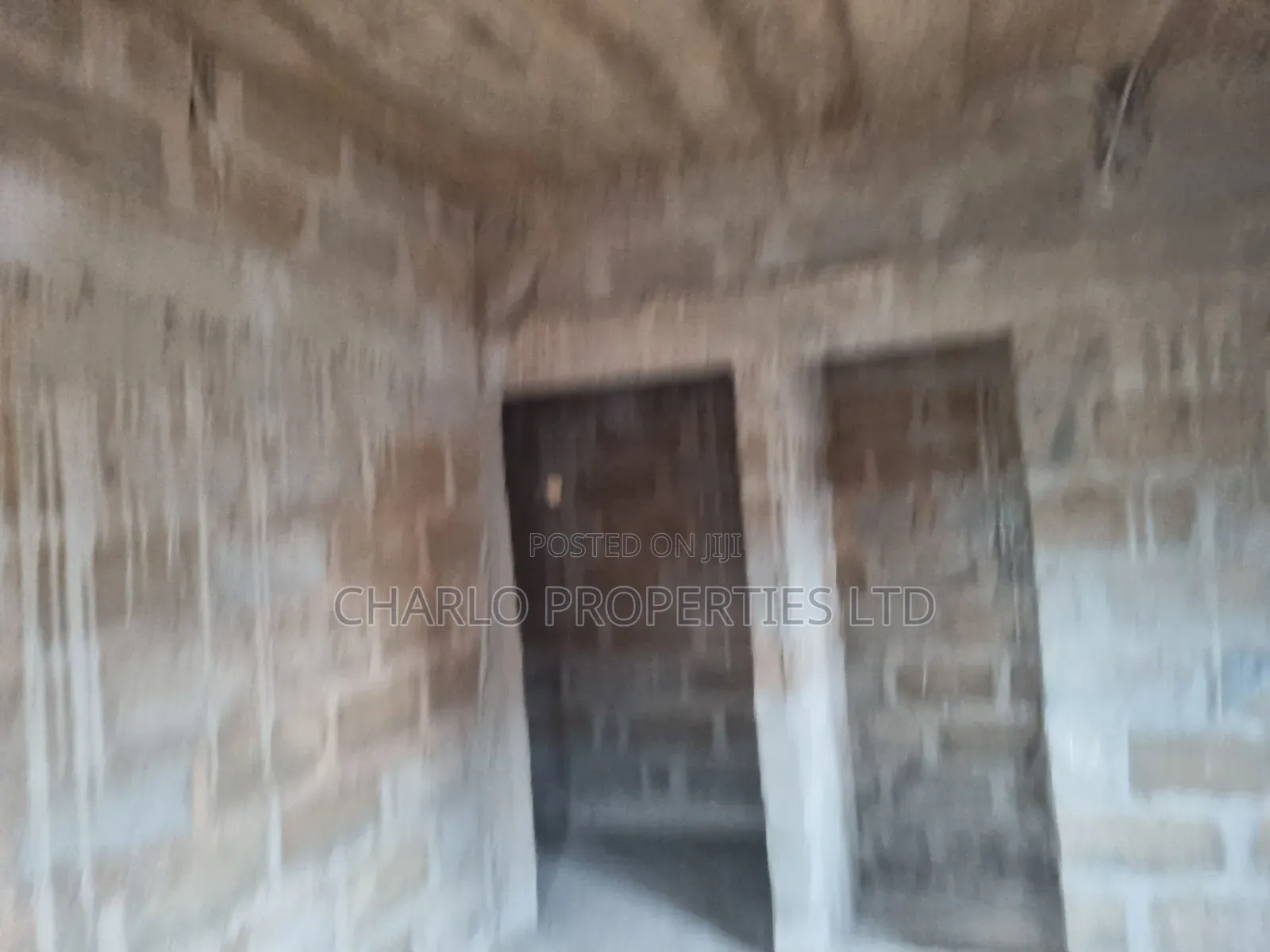 12bdrm Block of Flats in Benin City for sale