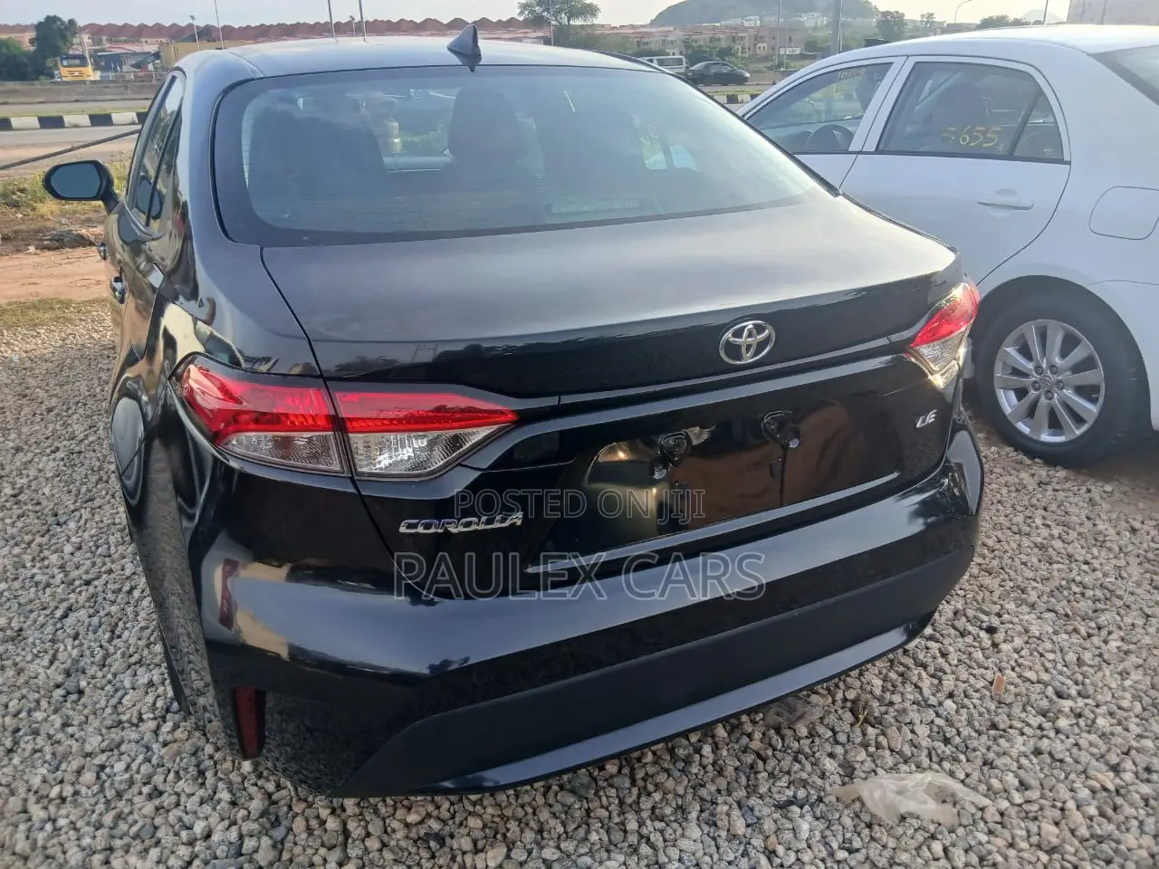 Toyota Corolla LE (1.8L 4cyl 2A) 2019 Black