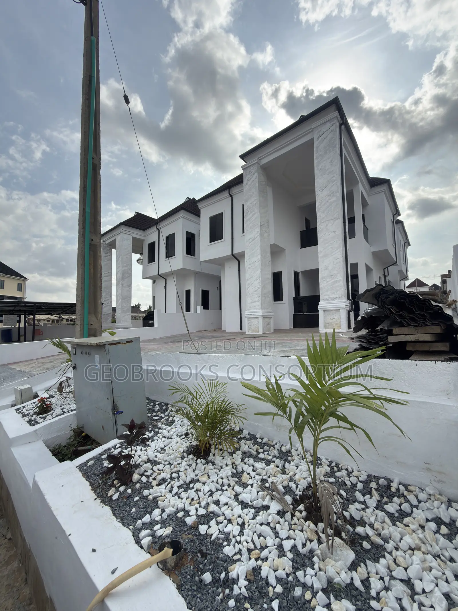 4bdrm Duplex in Engr Lere Adigun Gra, Basorun for sale