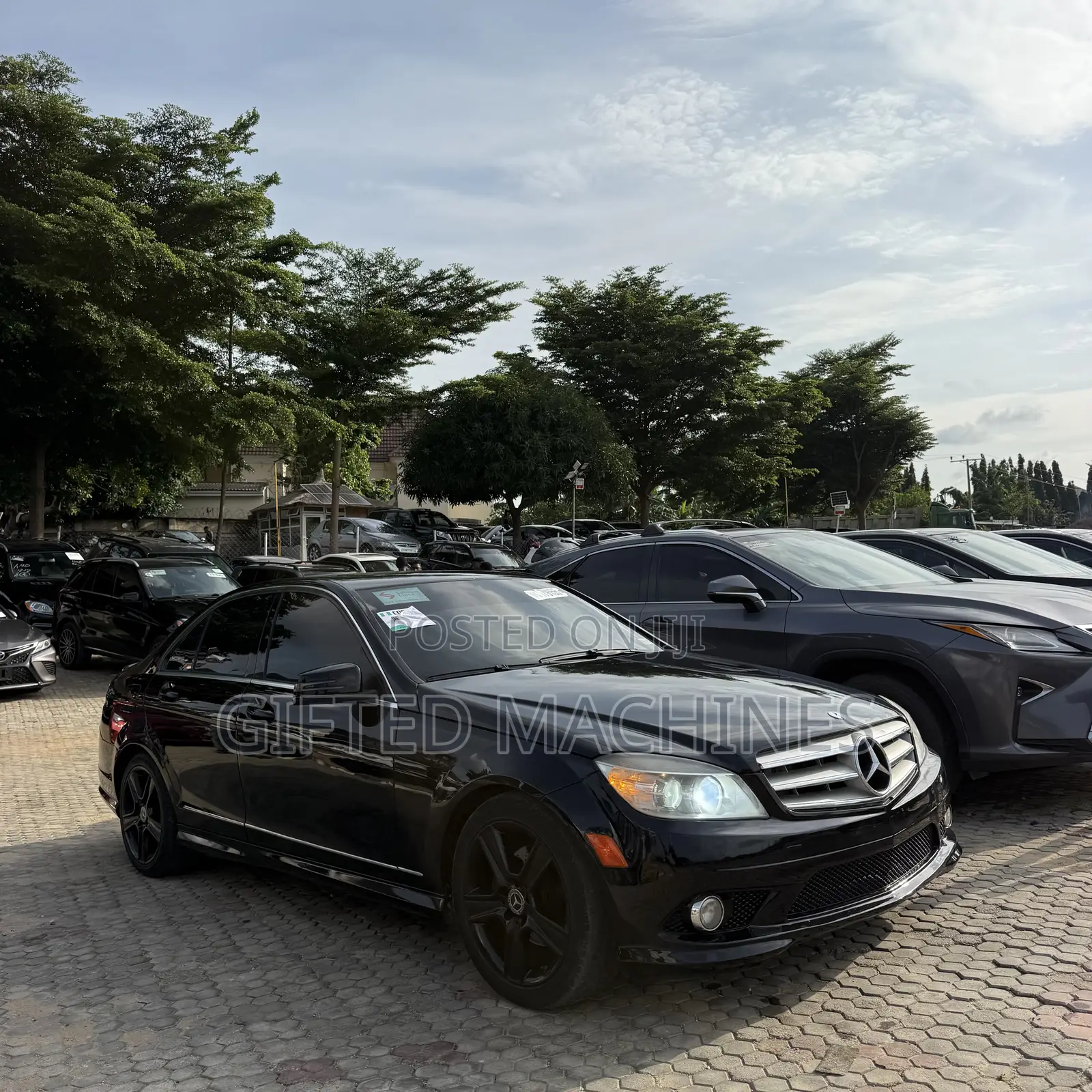 Mercedes-Benz C300 2010 Black