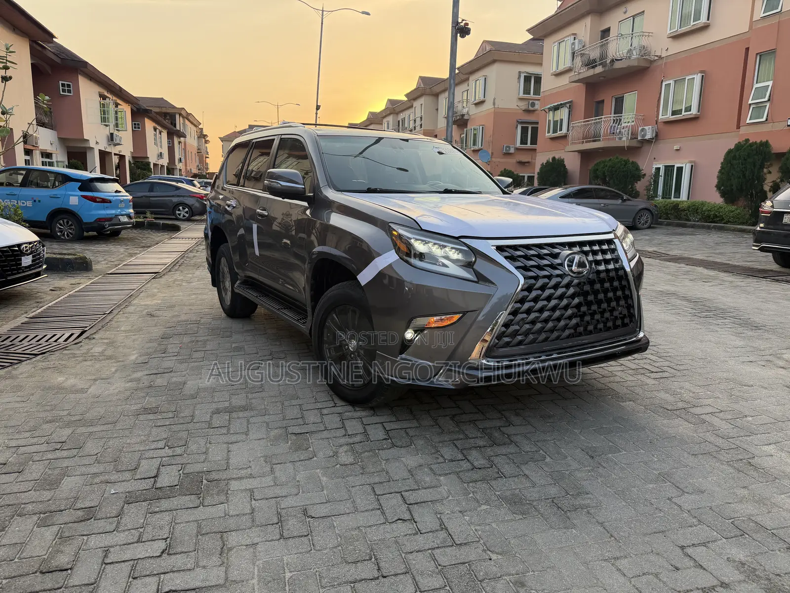Lexus GX 460 Premium 2011 Gray